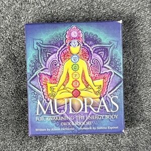 Mudras for Awakening the Energy Body Deck & Book Set Alison DeNicola MAEB40